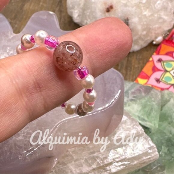 Pink and cherry quartz beaded ring - Picture 1 of 2